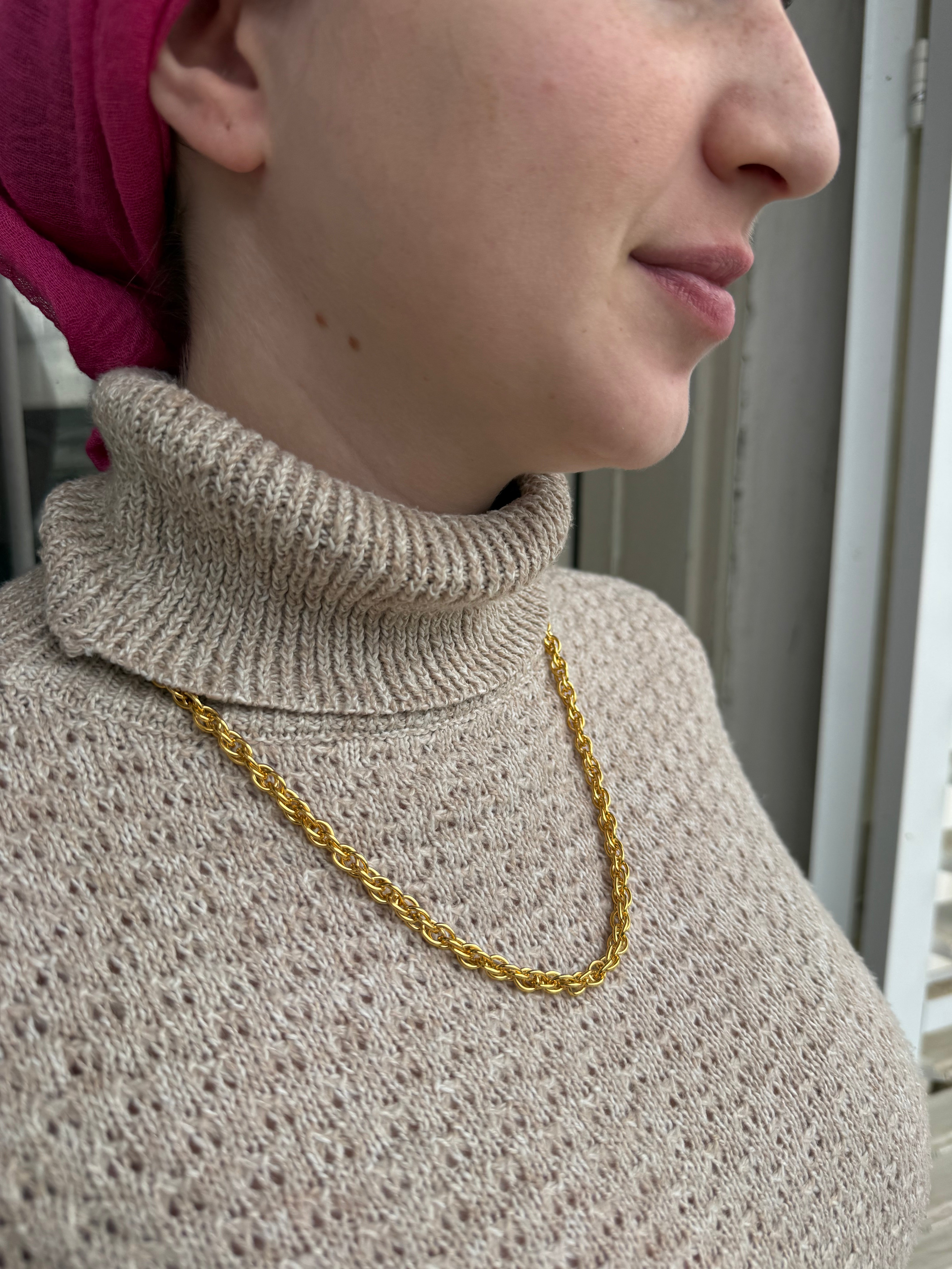 שרשרת מהחיים עצמם