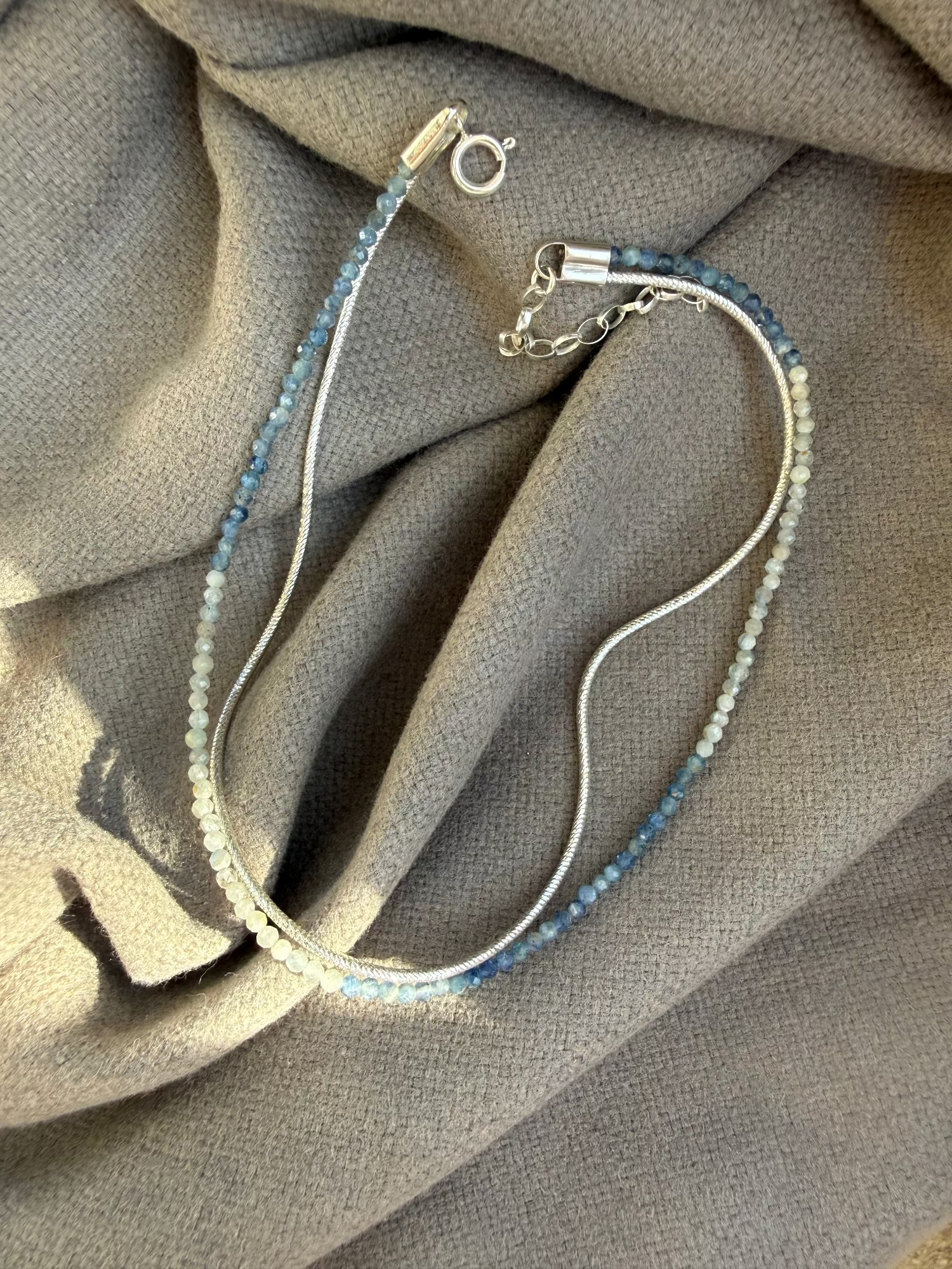 שרשרת נגיעת צבע