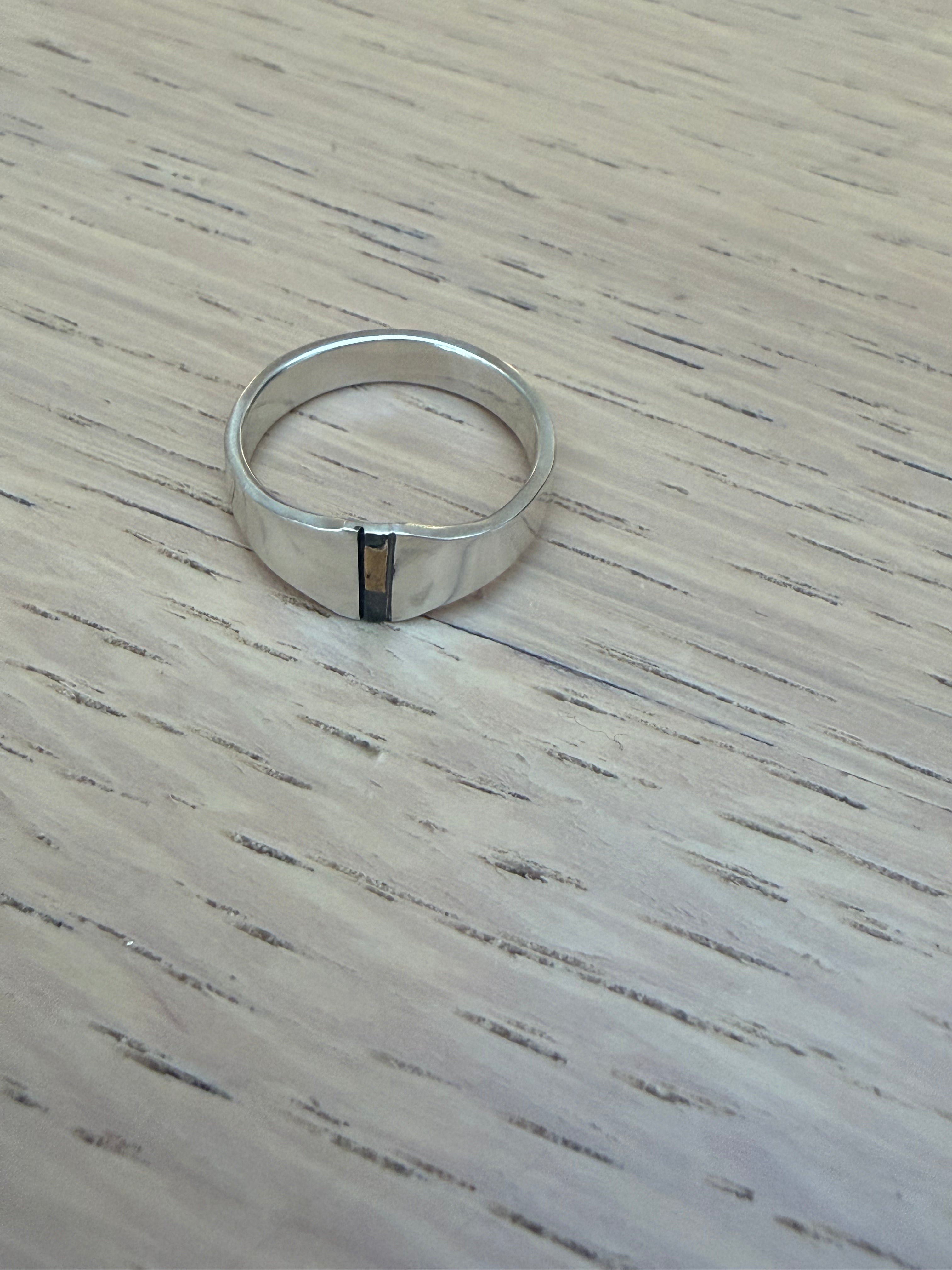 טבעת יש סדק בכל דבר