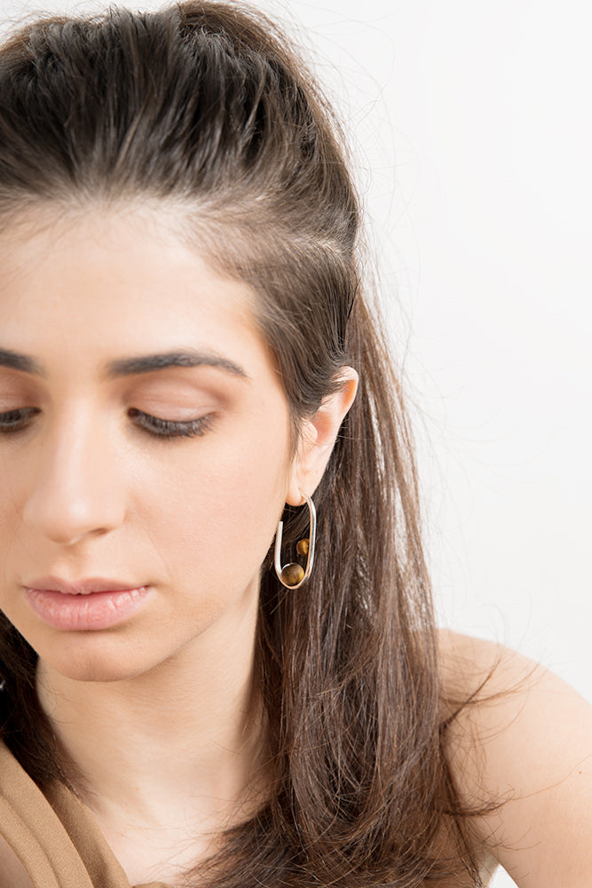 Sphere On Oval Hoops