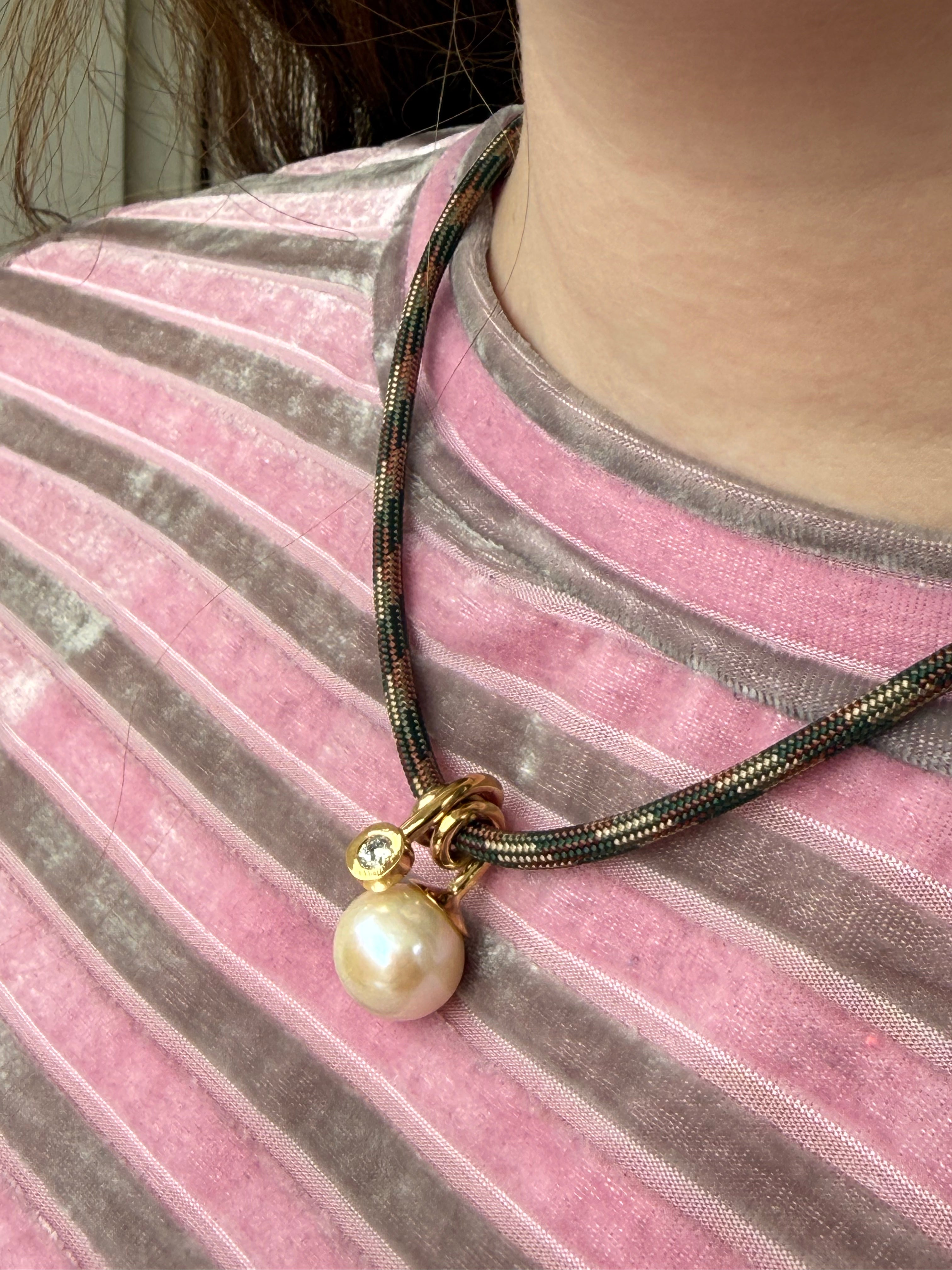 שרשרת היי! לורן