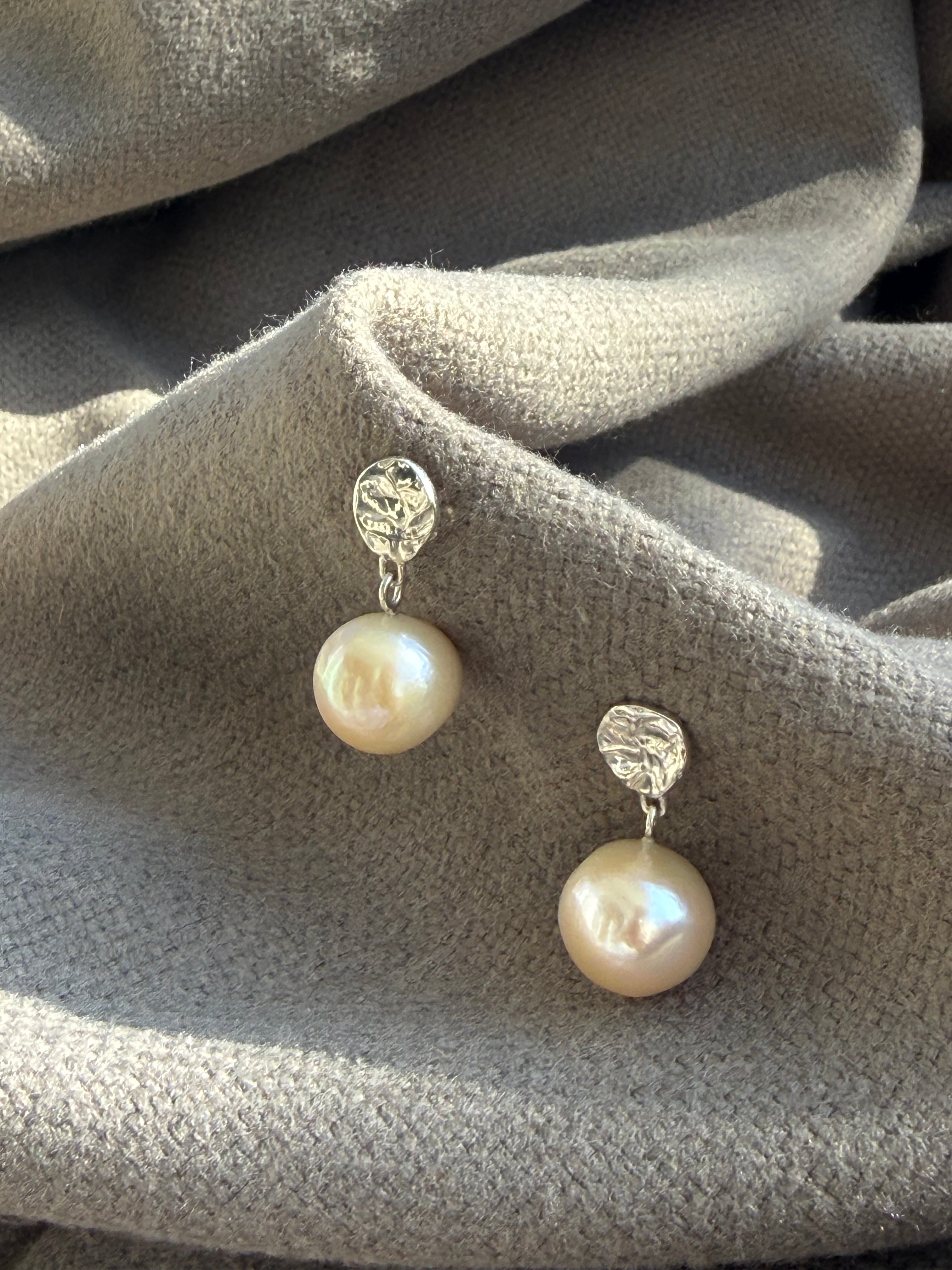 עגילי קלאסיקה