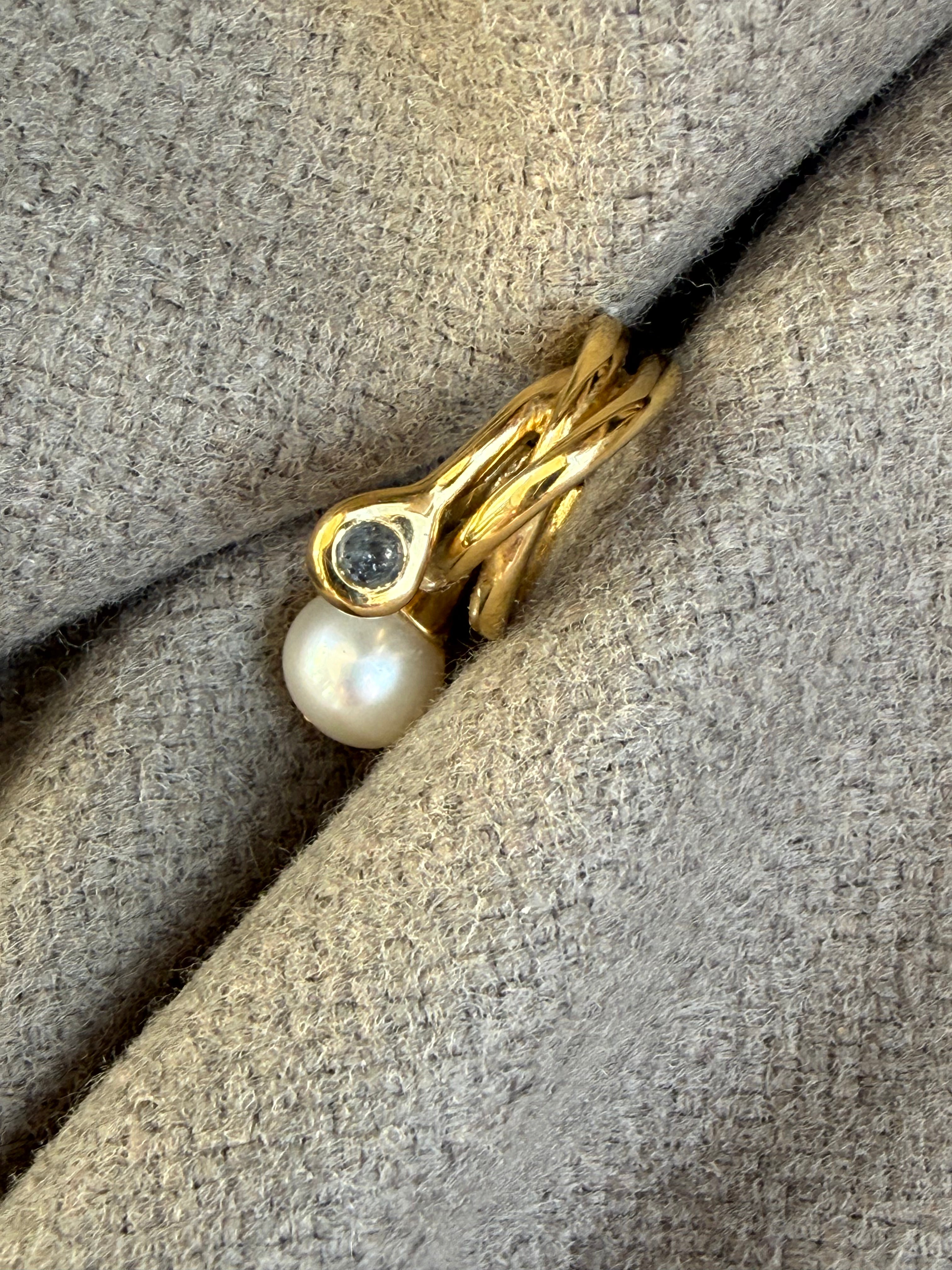 עגיל עם יהלום! כן כן