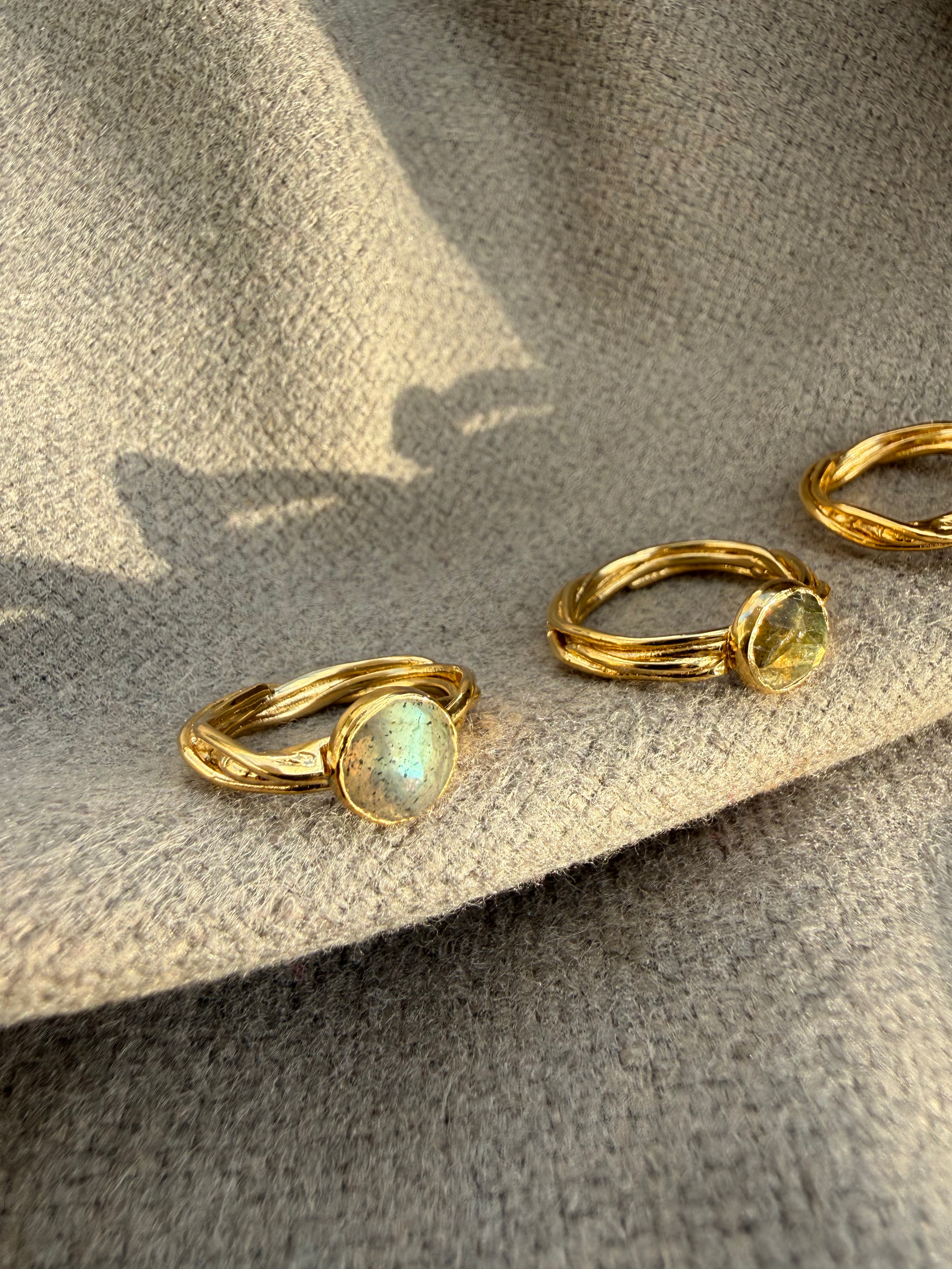 טבעת שפיץ לברדורייט