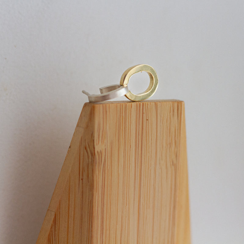 THE LAST EARRING-GOLD MIX