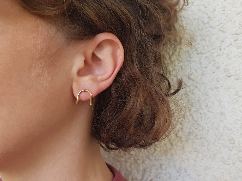 Upsidedown Studs