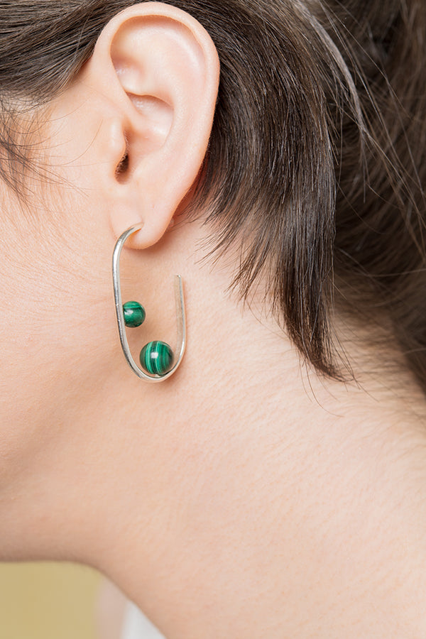 Sphere On Oval Hoops