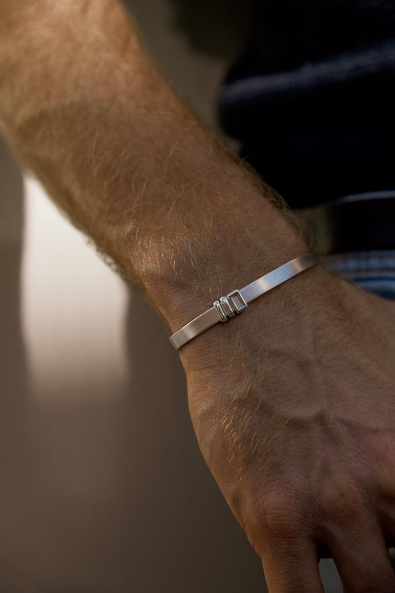 Window bracelet